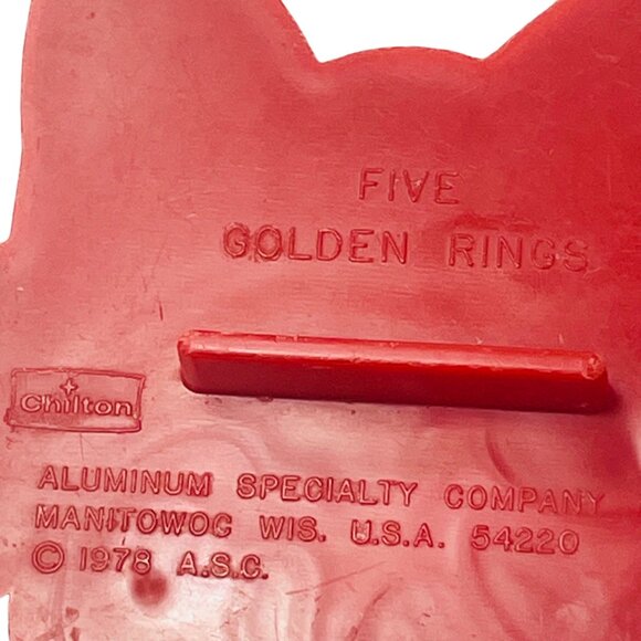 Vintage 1978 Red Bow Cookie Cutter - Five Golden Rings Holiday Imprint - Picture 3 of 5